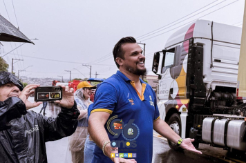 Foto - Desfile 96 anos de Tupã