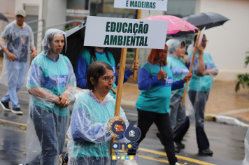 Foto - Desfile 96 anos de Tupã