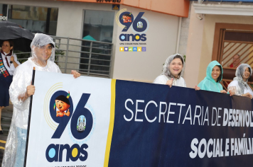 Foto - Desfile 96 anos de Tupã