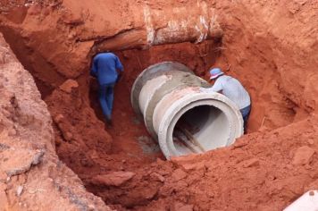 Prefeitura implanta novas galerias pluviais em pontos da cidade