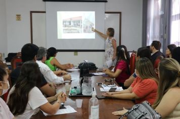 Reunião define plano de ação para atendimento de pessoas em situação de rua