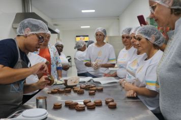 Unidade do Cozinhalimento de Tupã forma duas turmas de confeitaria
