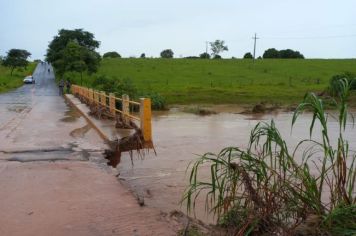 Interdição da ponte da Água Bonita, na vicinal Tupã-Quatá