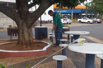 Secretaria de Obras intensifica trabalhos de manutenção de praças