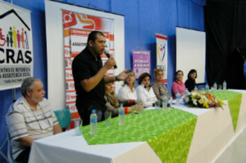 Assistência Social está realizando pré-conferências nos bairros