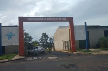 Secretaria fala sobre vantagens da Incubadora de Empresas