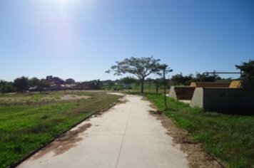 Prefeitura realiza mutirão de limpeza em diversos pontos da cidade