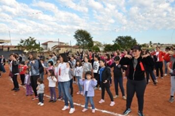 Culturas japonesa e brasileira se unem no tradicional Undokai