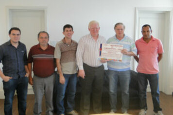 Gaspar parabeniza Sincomerciários de Tupã pelo Prêmio Destaque Sindical das Américas