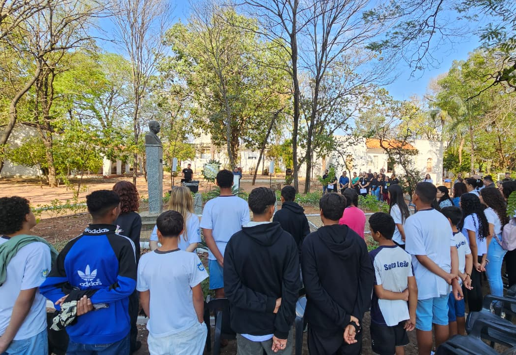 Tupã presta homenagem ao fundador da cidade