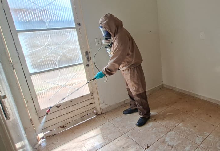 Secretaria de Saúde começa a inspecionar imóveis desabitados