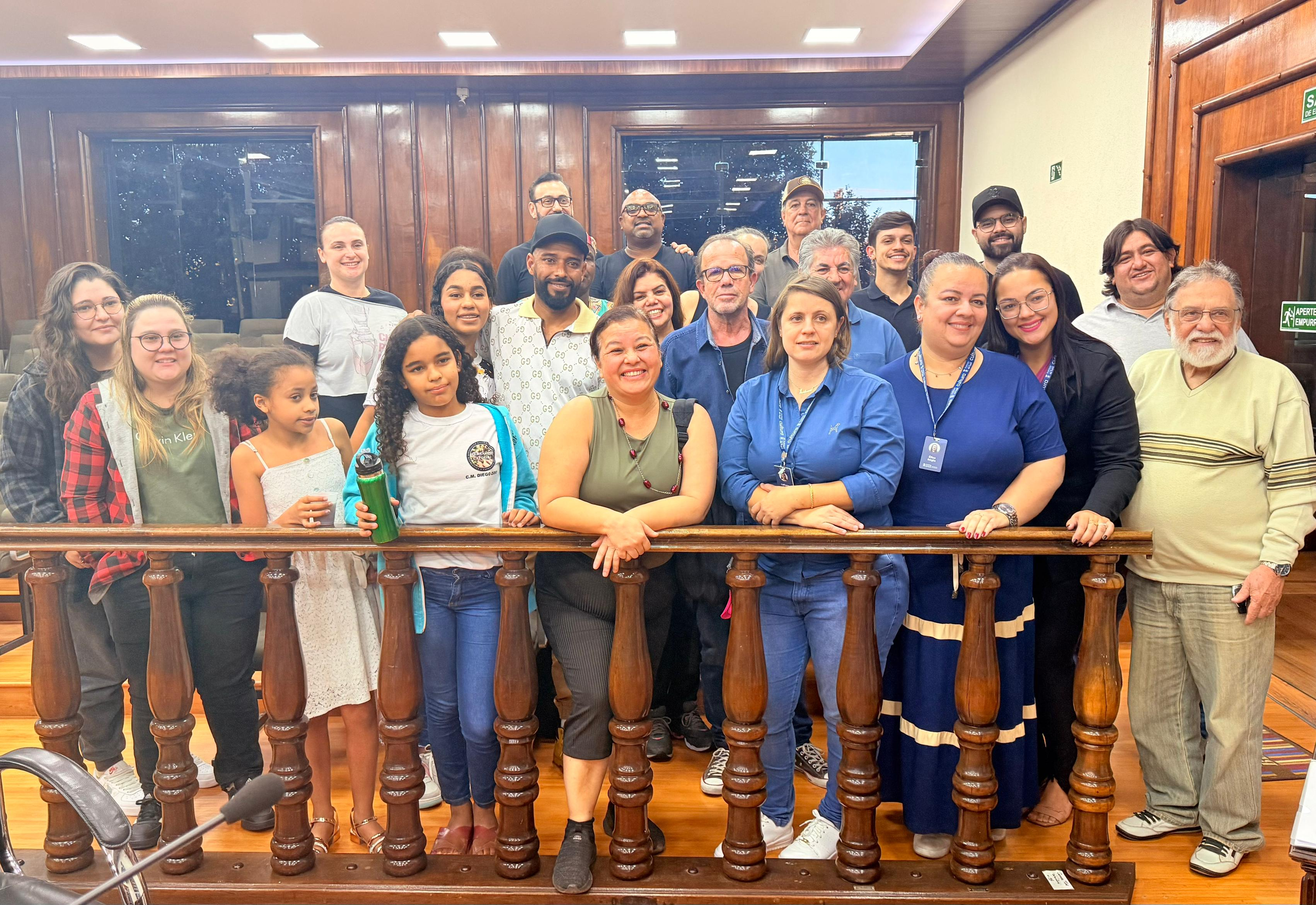 Oitiva reúne dezenas de produtores culturais para debater aplicação de recursos da leia Aldir Blanc