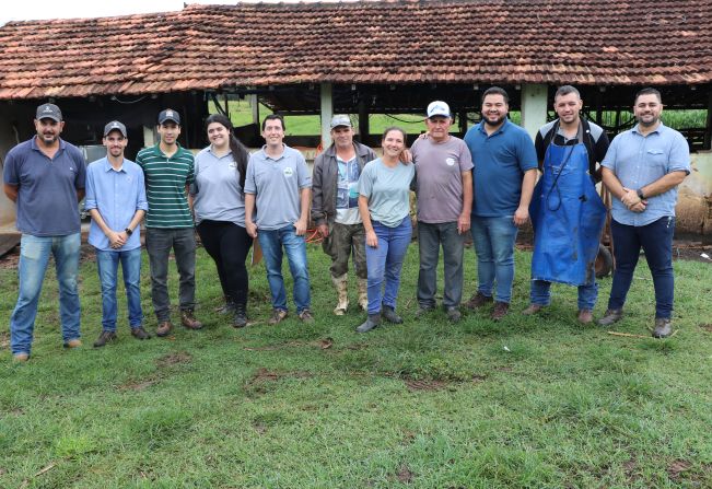 Rebanho começa a receber inseminação artificial