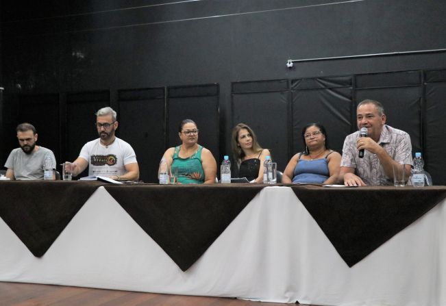 Artesãos criam associação para potencializar o desenvolvimento do setor