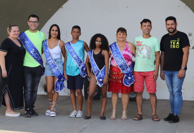 Concurso elegeu Rei Momo e Rainha do Carnaval Mirim