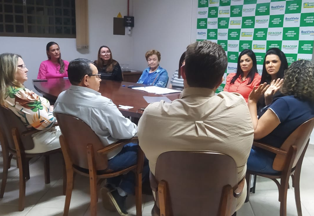 Pré-Conferência debate pontos para melhorar atendimento na saúde 