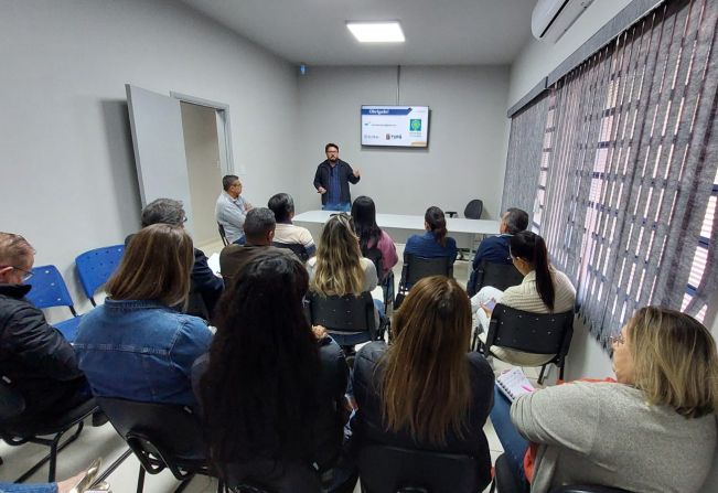 Produtores foram orientados sobre Programa Nascentes