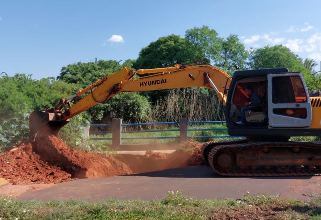Prefeitura de Tupã inicia obras na avenida Silvio Bolcato