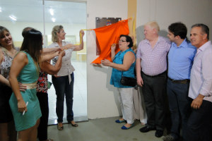 Gaspar entrega reforma do Centro Comunitário no Jardim Marabá