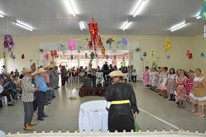 Festa Junina do NATI reúne grande público e faz sucesso entre a terceira idade