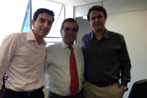 THIAGO SANTOS SE REÚNE COM PRESIDENTE DA CDHU PARA UNIR INVESTIMENTOS EM PROL DE TUPÃ