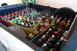 “De Olho no Óleo” já reciclou mais de 1.700 litros de óleo de cozinha este ano