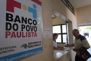 Banco do Povo retomou atendimento à população nesta segunda-feira