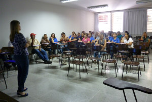 Novos agentes de saúde passam por treinamento sobre endemias