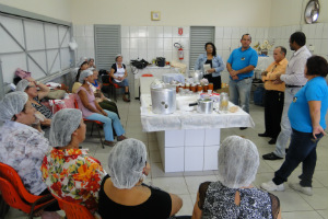 Secretaria Municipal de Agricultura promove curso de culinária familiar e conservas