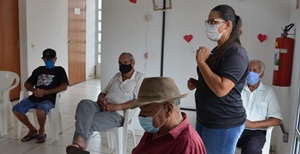 Zoonoses realiza orientação na Vila Dignidade